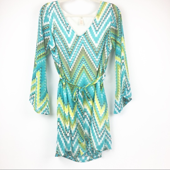 Yahada Tunic - Picture 4 of 7